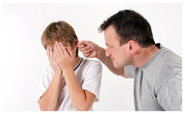 在家庭中爸爸在教育孩子方面的重要性