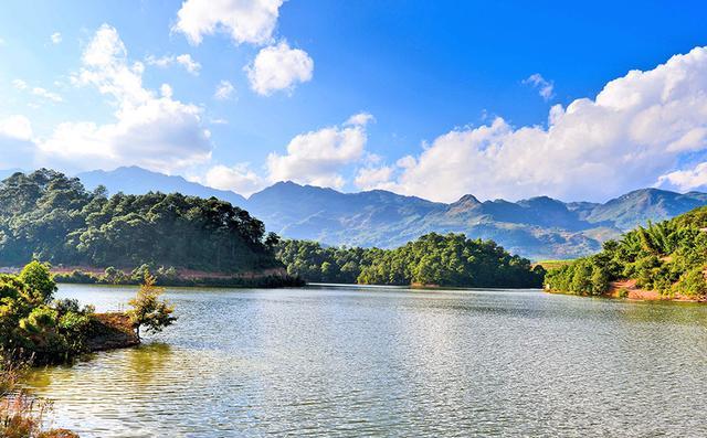 云南昌宁:秋水共长天一色|云南|昌宁|水库_新浪新闻