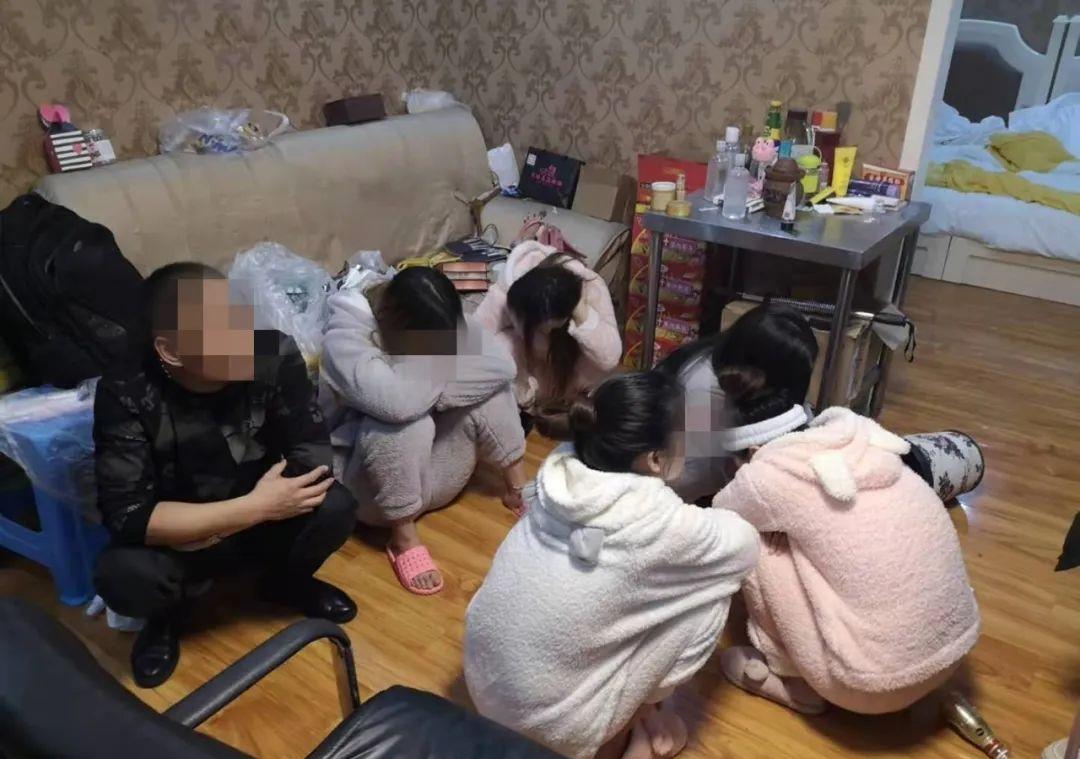 参与组织卖淫天长一市民赔了夫人又折兵