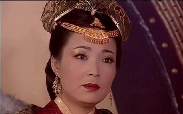 辽国女皇萧太后堪称铁娘子嫁过六位帝王与君臣相恋