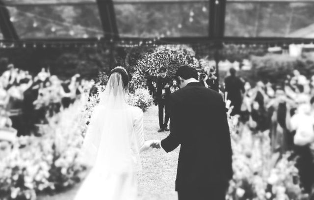 “不老女神”张娜拉结婚了!从女孩到女人,38岁的她经历了什么休闲区蓝鸢梦想 - Www.slyday.coM “不老女神”张娜拉结婚了!从女孩到女人,38岁的她经历了什么休闲区蓝鸢梦想 - Www.slyday.coM