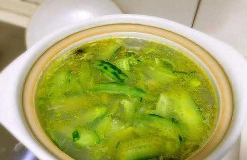 北方人最爱喝的5碗汤，请南方人喝，南方人表示：还是放了我吧！休闲区蓝鸢梦想 - Www.slyday.coM