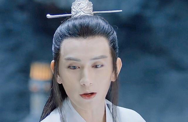 遇龙原著尉迟龙炎是龙妖雪阡寻是阎王命格星君是司命