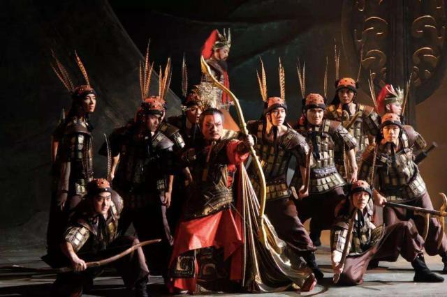 三言二拍之绝缨之会楚庄王的老婆们