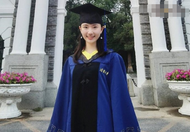 童星叶子是哪里人正当红却退圈考上了清华大学照片曝光