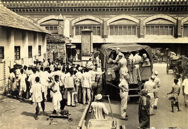 40年代的印度:城市化水平挺高,脏乱差也同时存在
