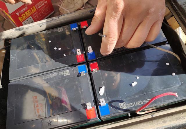 电池串并联看过来不够详细你打我连载1