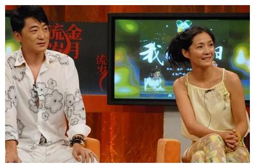 前妻抗癌九年失败张子健追悼会上失声痛哭背后真相令人动容