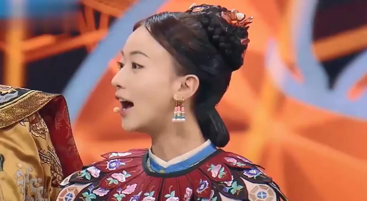 王牌对王牌:吴谨言舞蹈功底不是盖的即兴跳舞,沈腾看呆