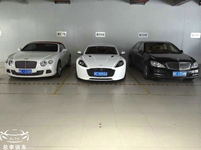 福建晋江最牛三兄弟，3万元3台缝纫机起家，如今名车代步