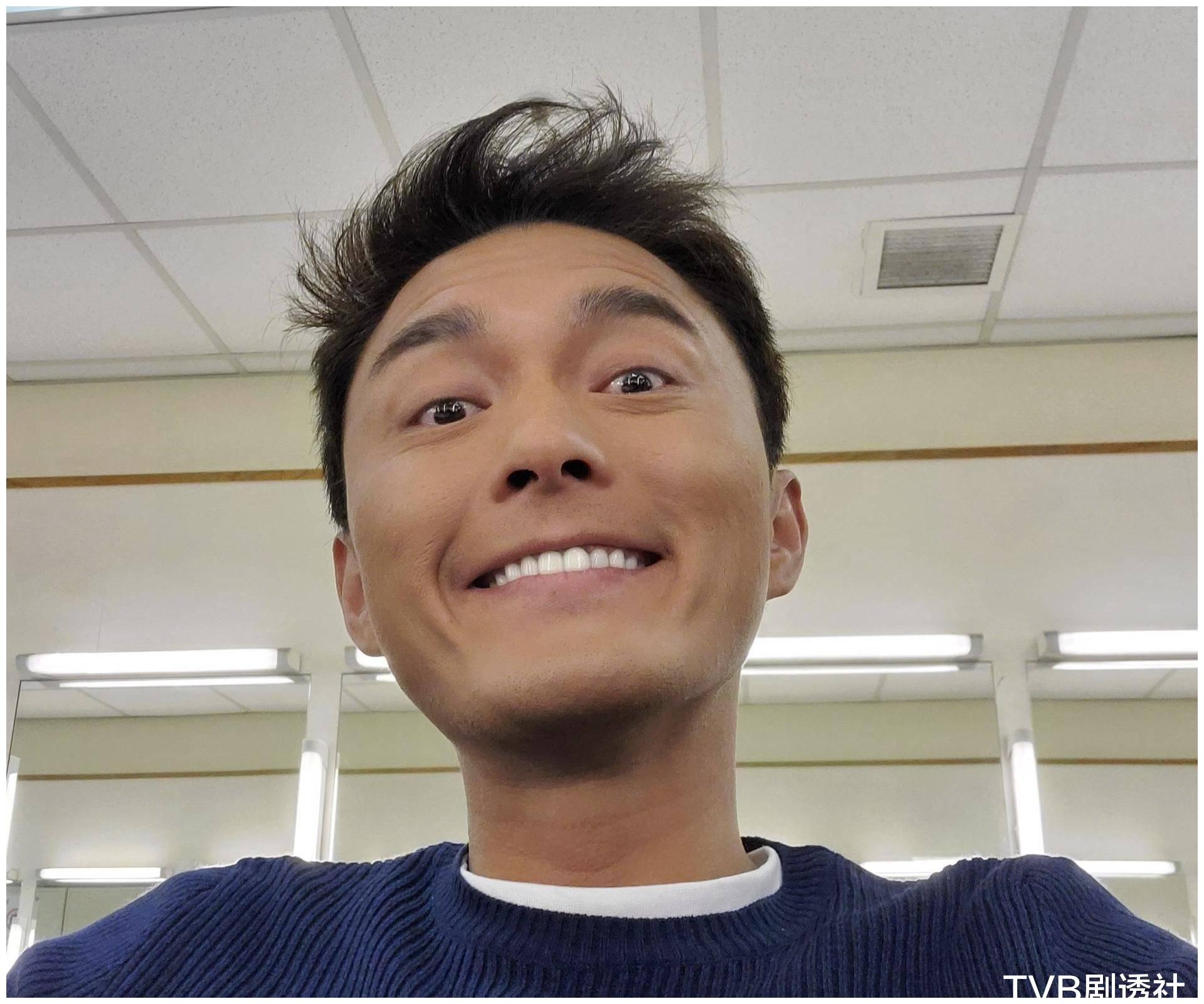 tvb小生杨明承认不小心驾驶罪承诺一年内娶8亿女友为妻