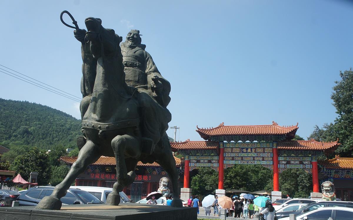 萧县,是安徽省最吃香的县,这里有四省通衢之称,发展后劲十足