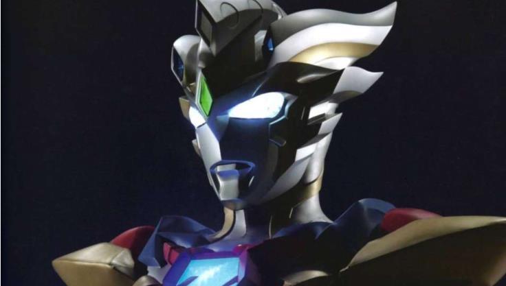 泽塔奥特曼德尔塔天爪写真公开:手持贝利亚魔剑,夜幕下宛如战神