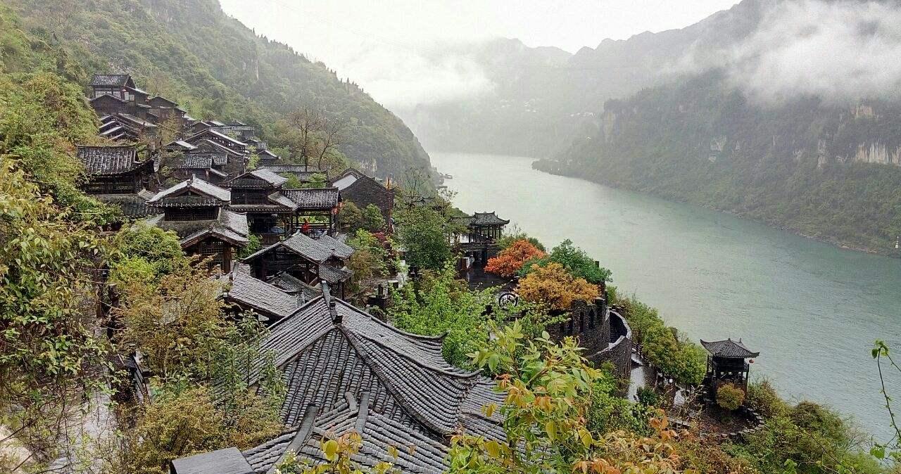 湖北宜昌三峡人家,风景秀丽,仿佛世外桃源__财经头条