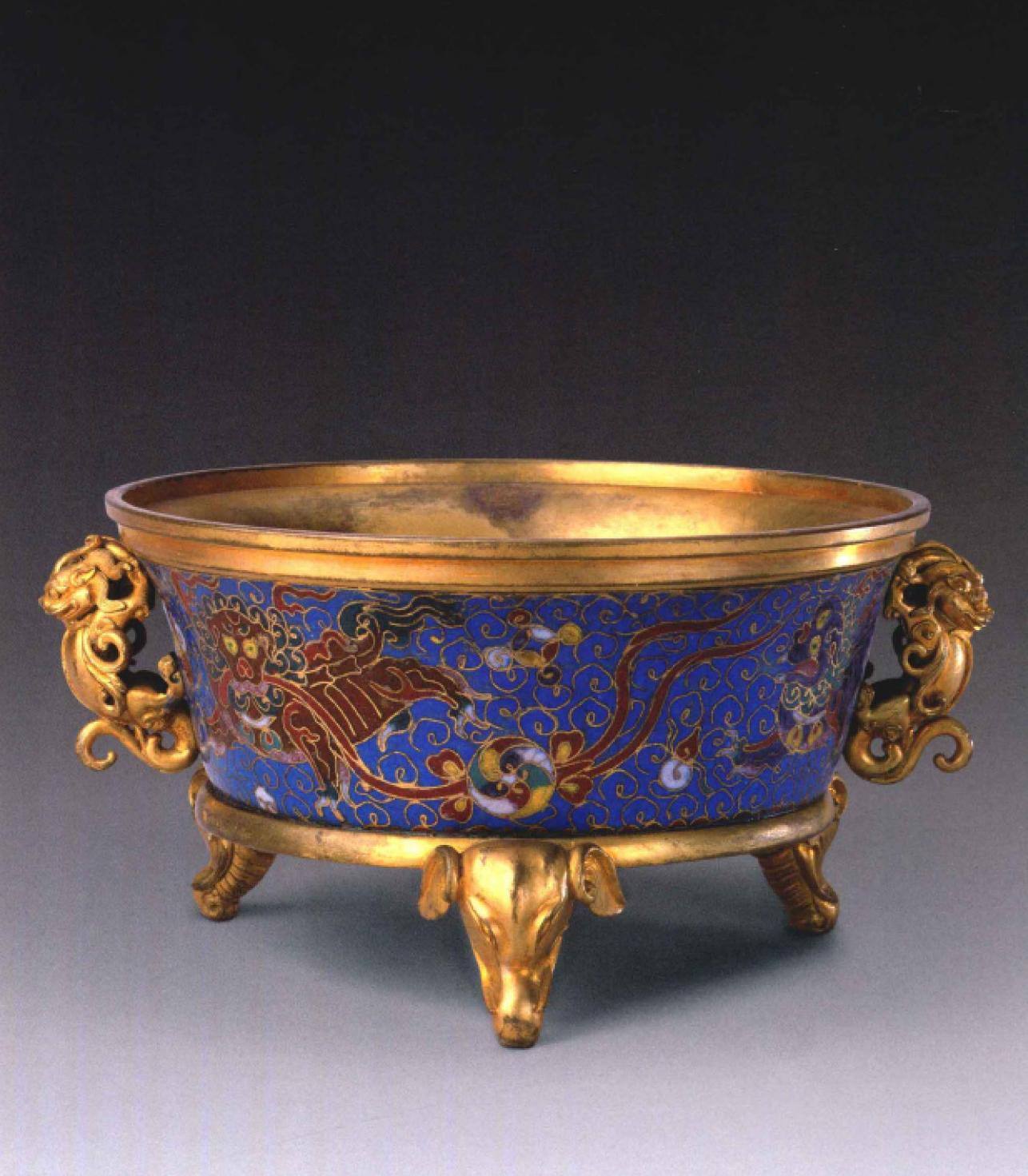 中国珐琅艺术,故宫收藏珍宝欣赏,明晚期的珍贵珐琅艺术品