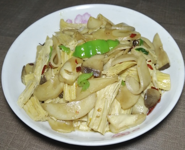 教你简单又好吃的家常菜,杏鲍菇炒腐竹,滑嫩鲜香,美味营养下饭__财经