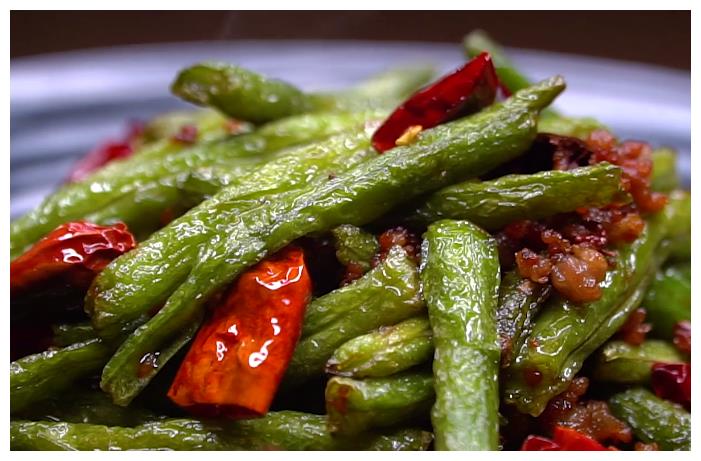 干煸四季豆的好吃做法记住2点干香脆嫩又下饭美味的家常菜