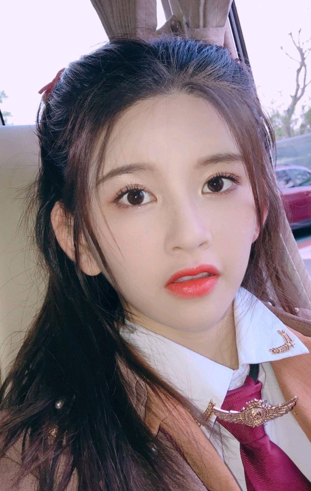 林思意,在舞台绽放光芒的美少女|林思意|美少女|光芒_新浪新闻