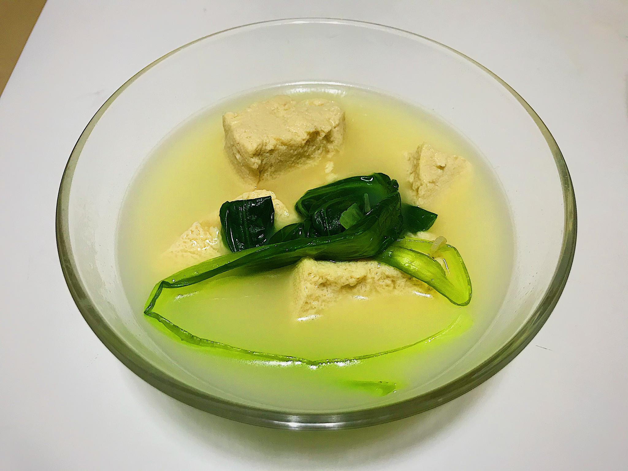 令人回味无穷的冻豆腐青汤豆香很浓郁强烈推荐尝试哦