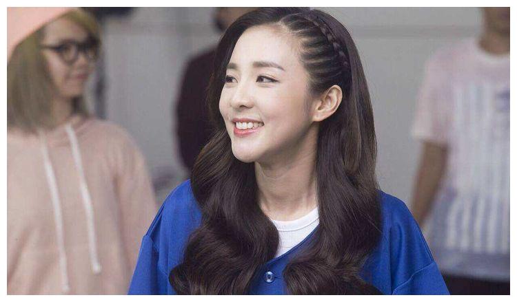 易烊千玺的女神是她34岁朴山多拉近照曝光童颜似花季少女