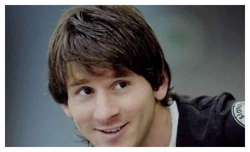 梅西刮掉胡须返老还童,或将重回巅峰|美洲杯|梅西|胡子_新浪新闻