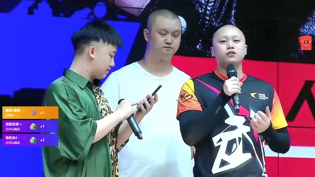 刘二狗约战武僧一龙:声称比赛第一友谊第二,网友:买好
