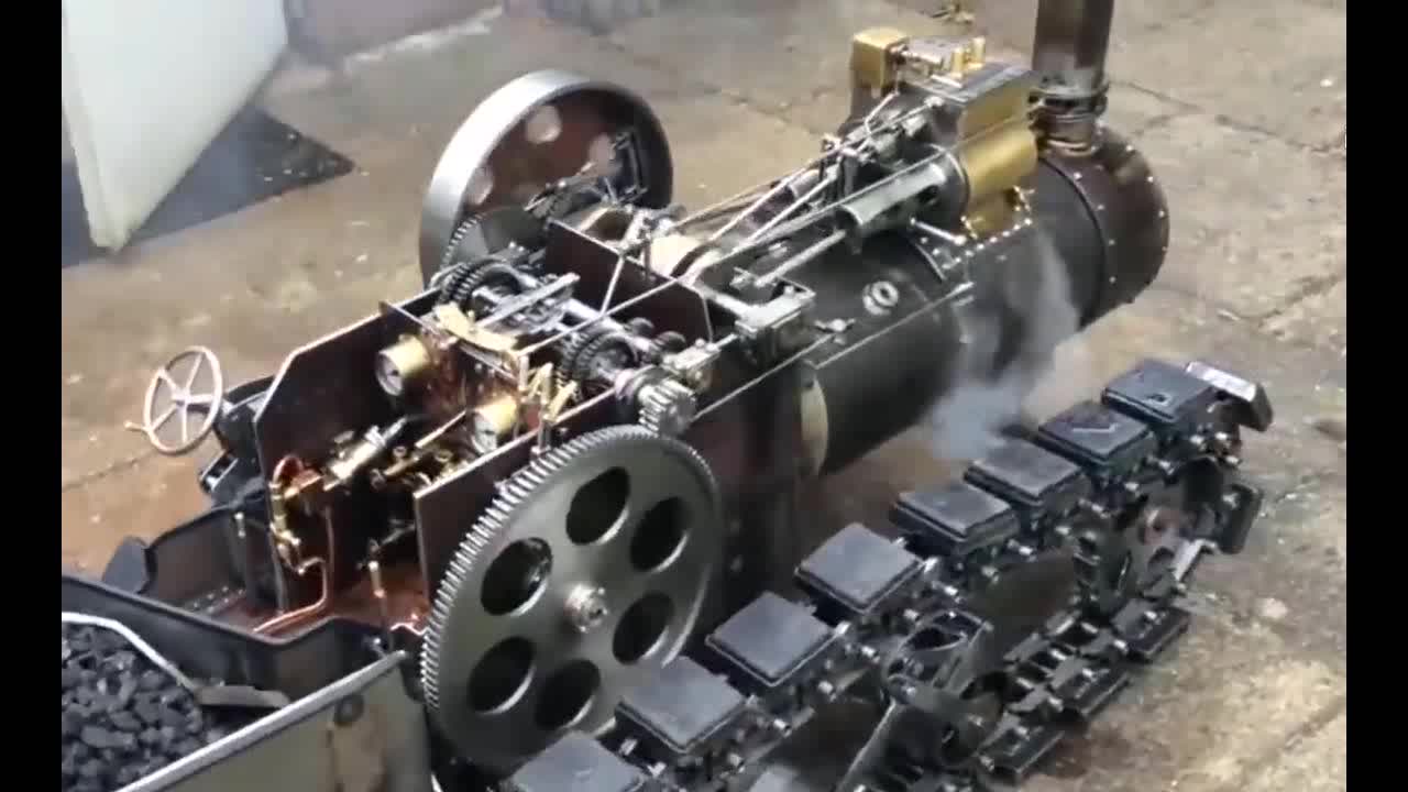 蒸汽机是人类伟大的发明!