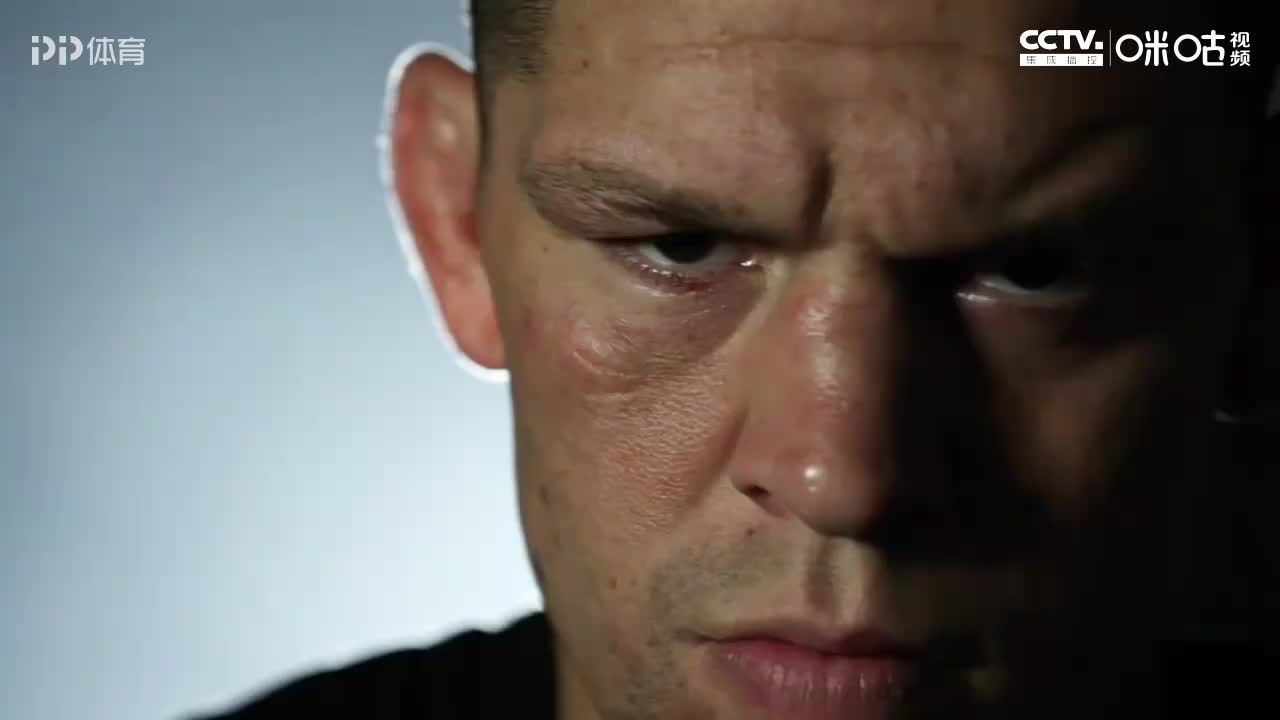他是ufc真正的社会人儿 嘴炮是打也打不过骂也骂不过