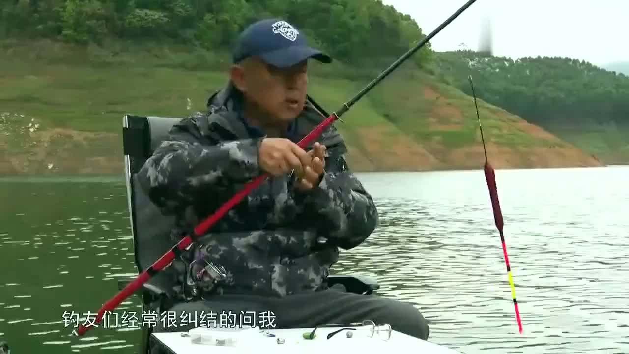 野钓时走水严重,李大毛展示滑铅钓法,一看就是钓大鱼的!