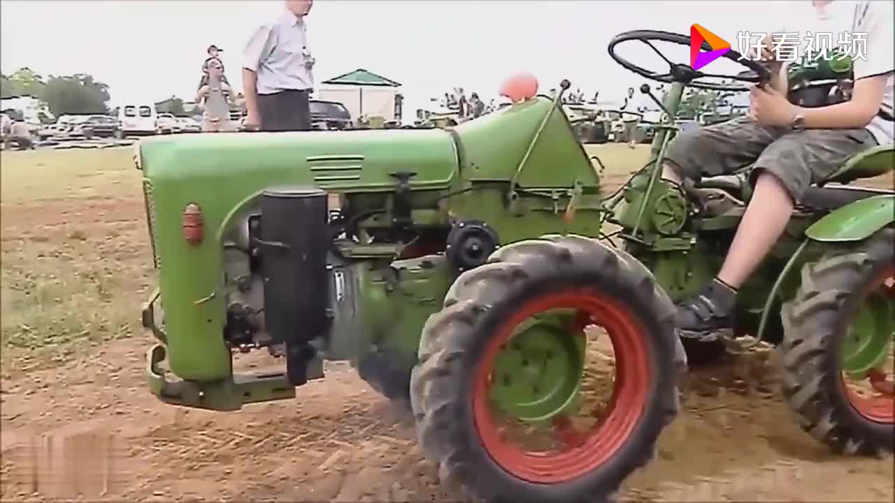 认识这些小型迷你拖拉机的人,生意可能就出现了,国内啥时候有