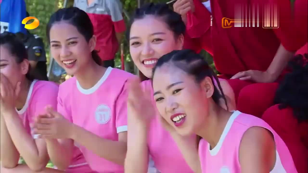 摇啊笑啊桥:猛虎队小哥哥脾气暴,不惯着小姐姐队,全员卖力狂扭