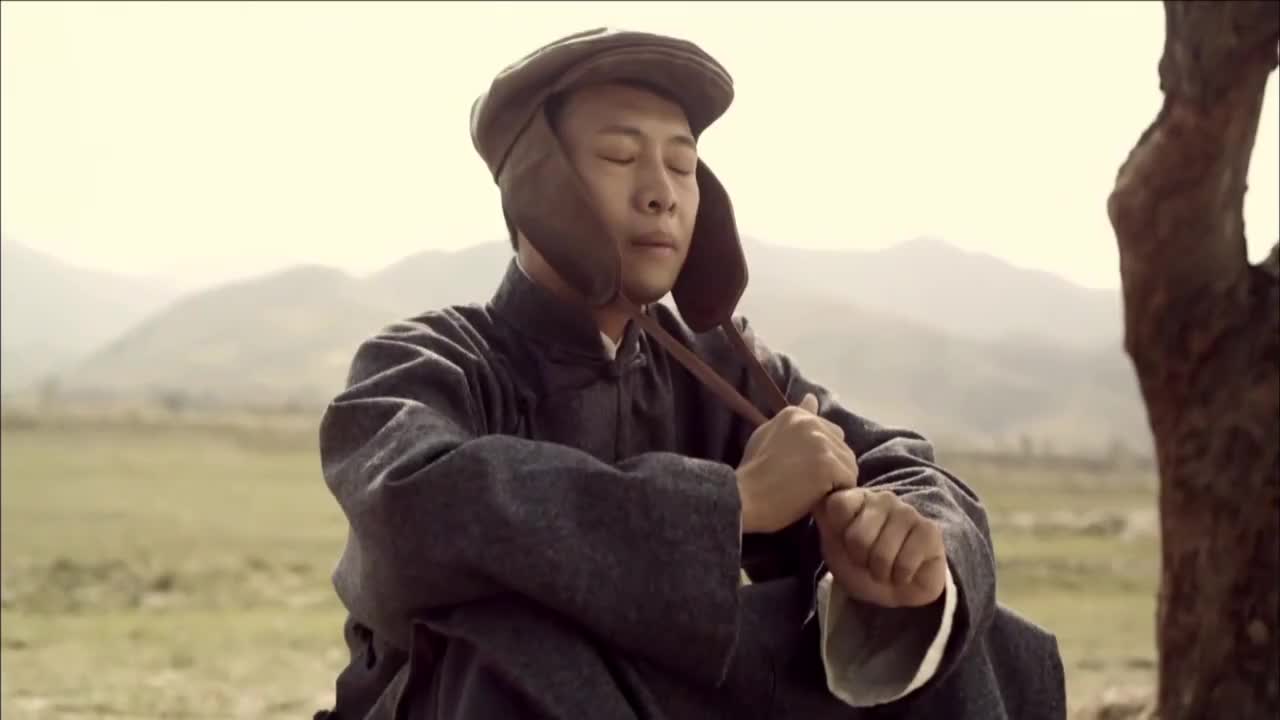 好家伙:何思齐收到邮包,里面有卞融照片,正欣喜时卞融本人来了