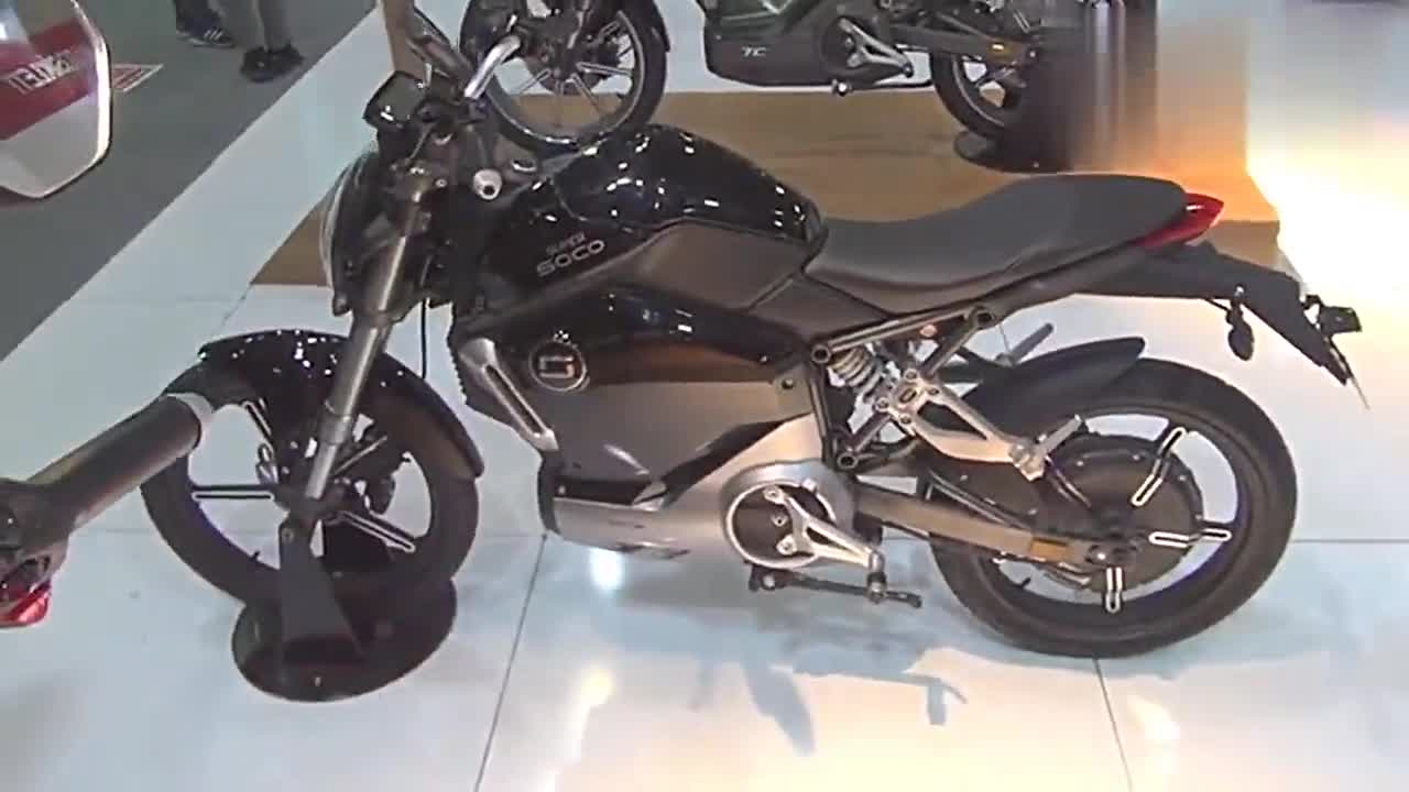 速珂电摩ts1200r外观展示少见的跨骑电动车感觉怎样