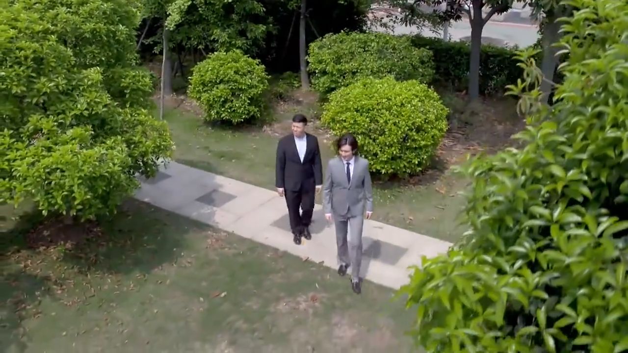 爱的阶梯：乐美和耀辉定下约定，20年后赴约，耀辉成了亿万总裁