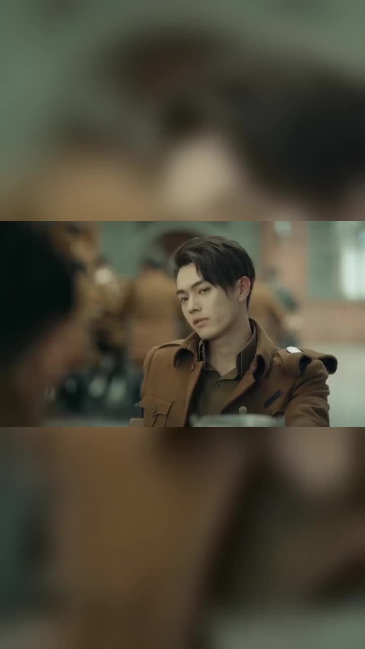 烈火军校黄松将谢襄鸡蛋吃了推给顾燕帧谢襄看到怒怼顾燕帧