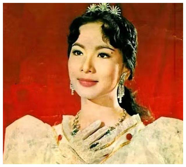 欧嘉慧捧红丈夫后遭闺蜜插足婚变后息影赴美至离逝