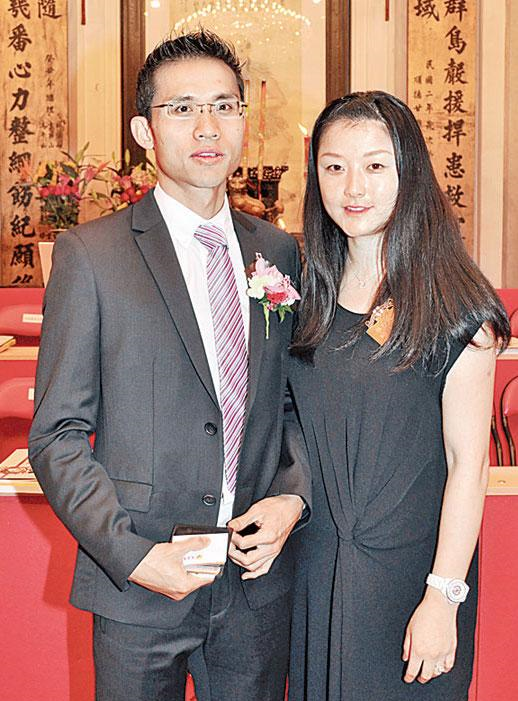 争光,嫁百亿豪门生3子1女,华丽转身的晏紫|晏紫|李圣根|豪门_新浪新闻