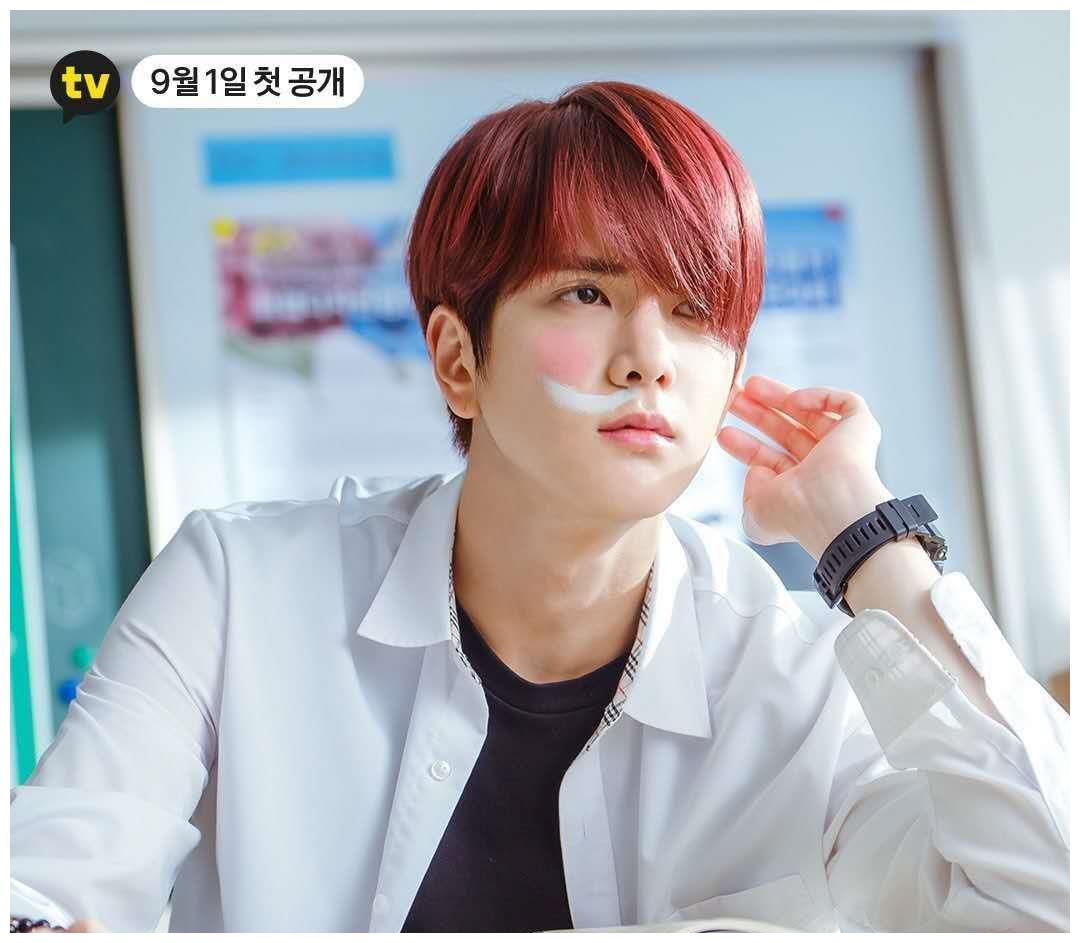 高颜值网剧恋爱革命海报拍摄花絮照