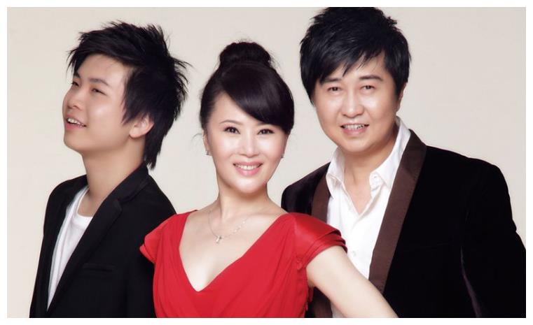 付笛声家有多节俭妻子任静演出一直穿旧礼服两条裙子反复穿