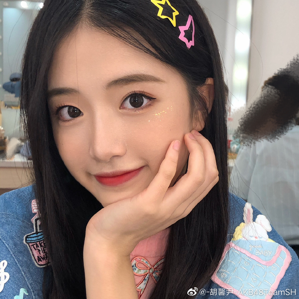 偶像美少女-胡馨尹迷人写真美照好看啊