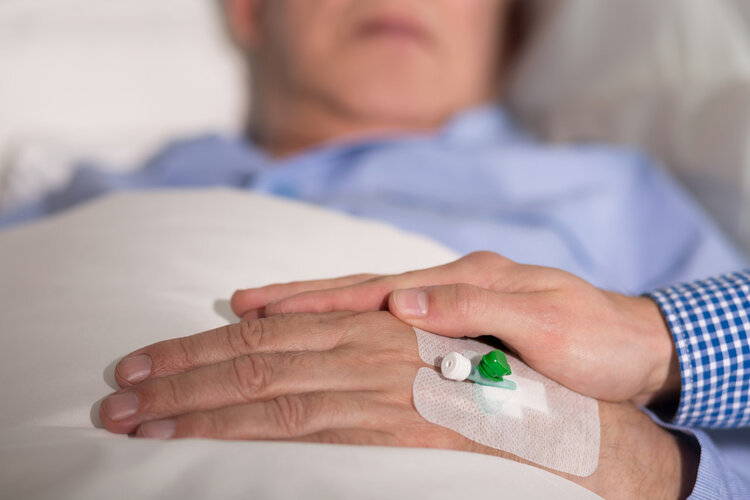 癌症患者到了晚期，只能“活活痛死”吗？如何做好临终关怀？临终关怀癌痛患者新浪新闻 