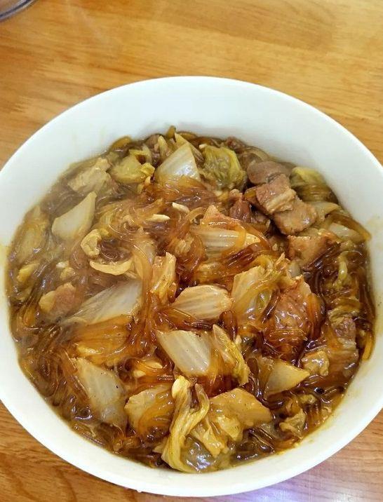 要想白菜炖粉条好吃,牢记3个要点,汤汁鲜香浓郁,粉条q弹爽滑|粉条