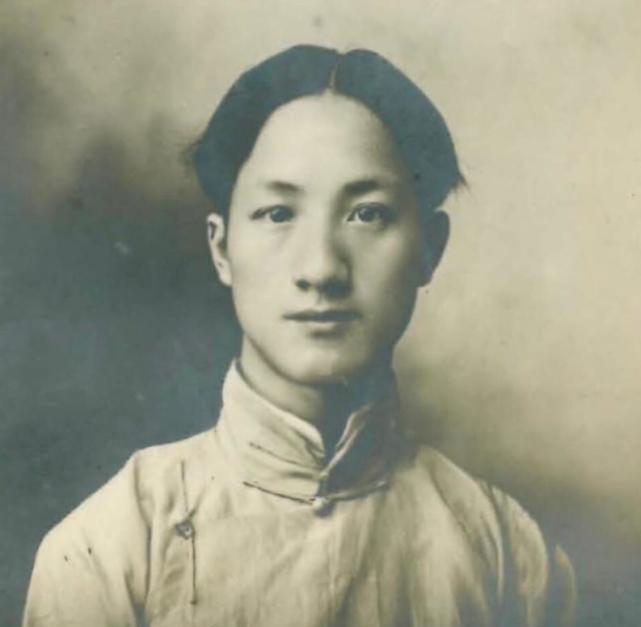 张幼仪去世后墓碑上的四个字,表明了她最后对徐志摩的一个交待__财经头条