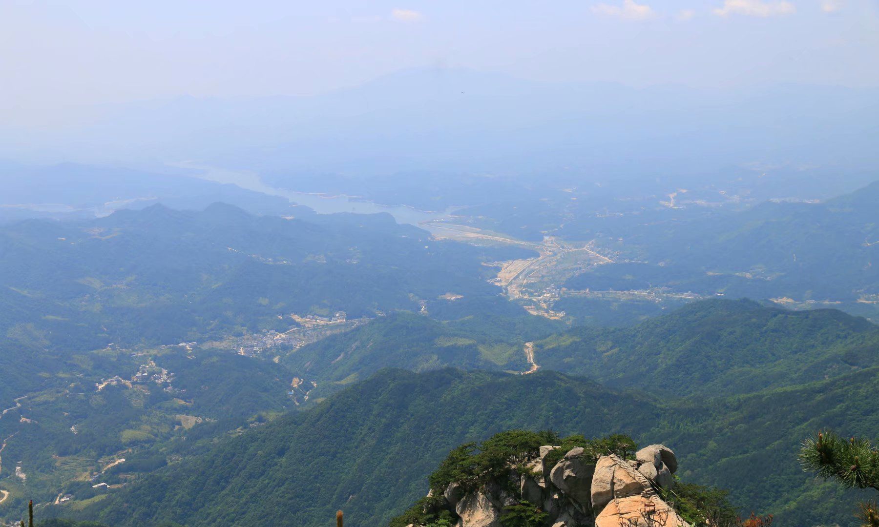 岭峭崖高一线天:大别山之行天堂寨哲人峰