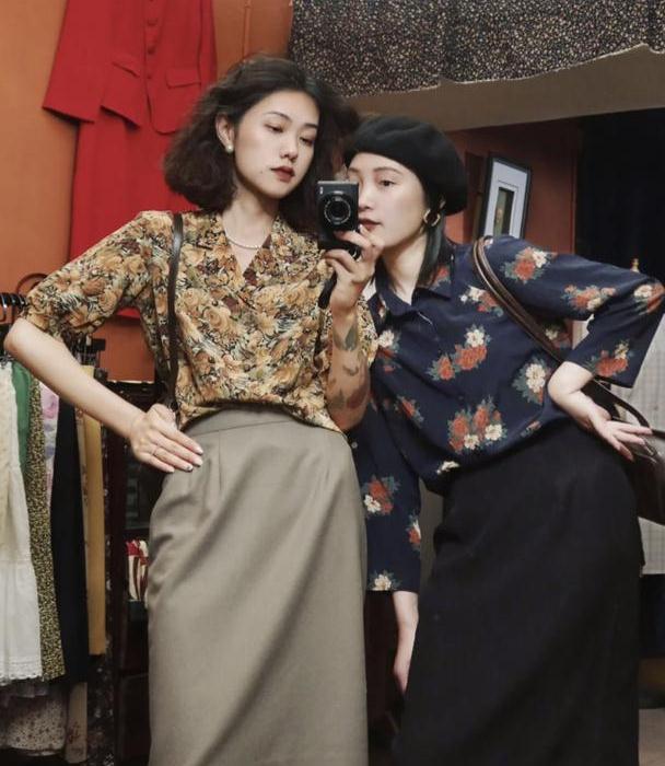 花衬衫这样穿搭不再 老土 复古时髦又吸睛