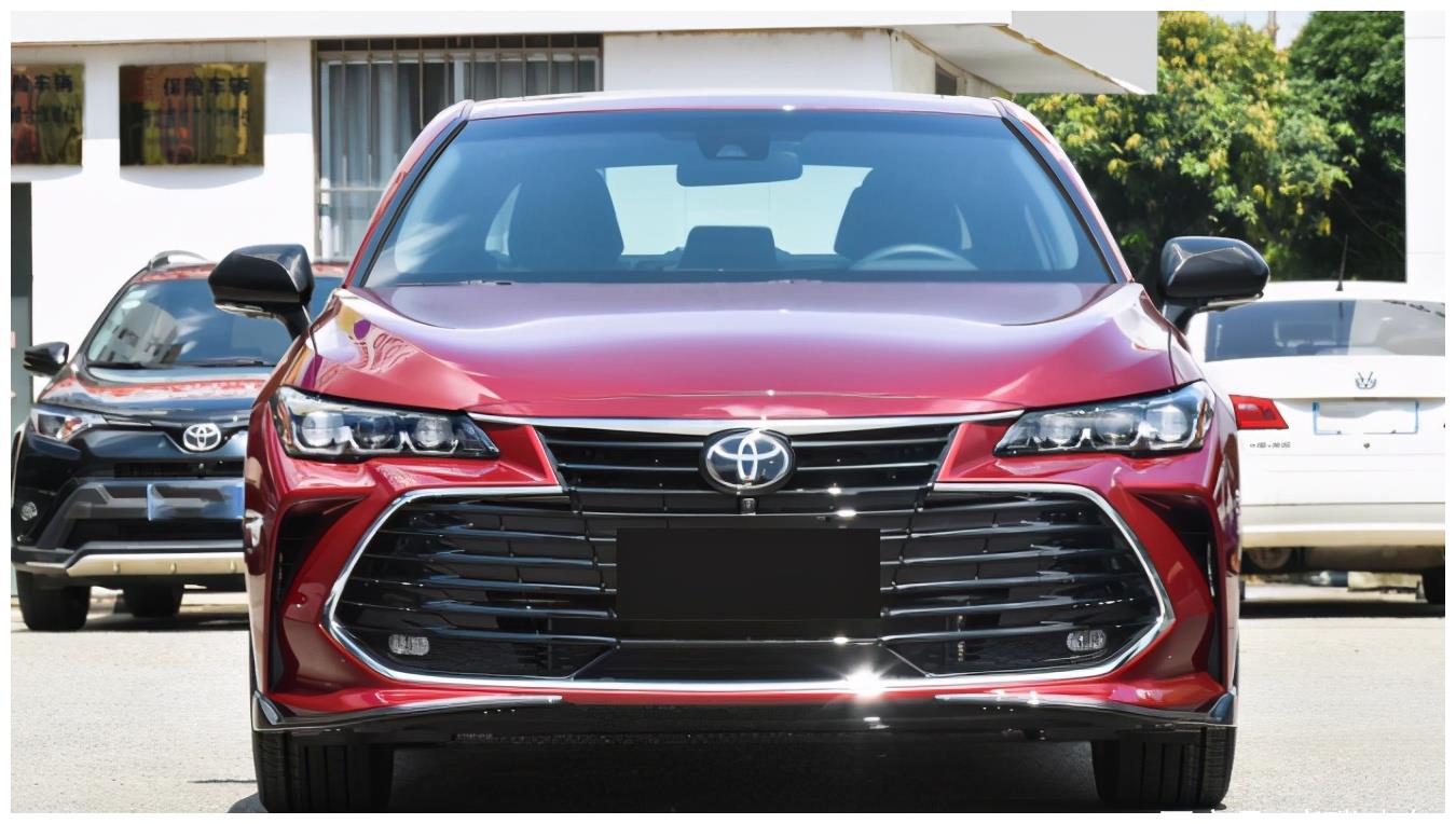 21款丰田亚洲龙已上市别家都增配它却减配是自信么