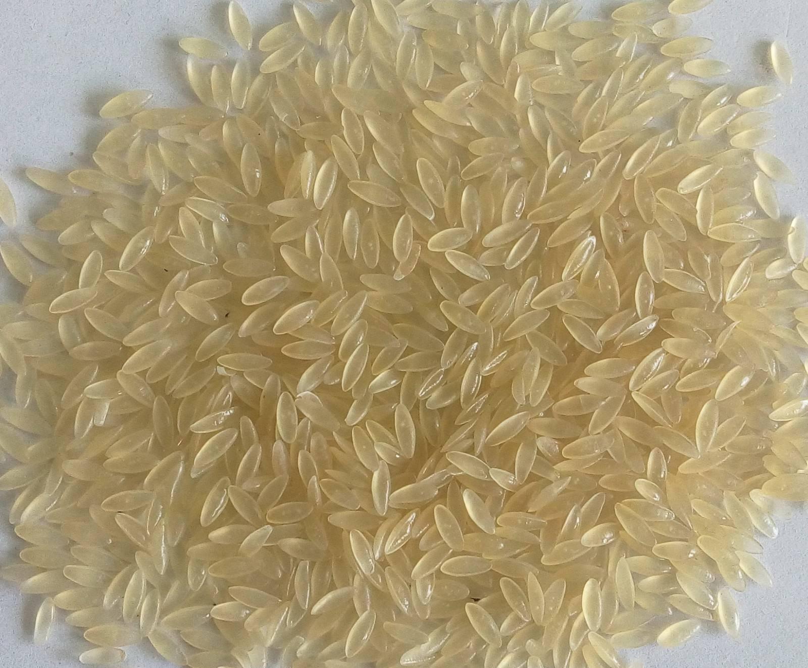 "人造大米"十几元一斤,大量流入市场?化学家:不要再骗人了__财经头条