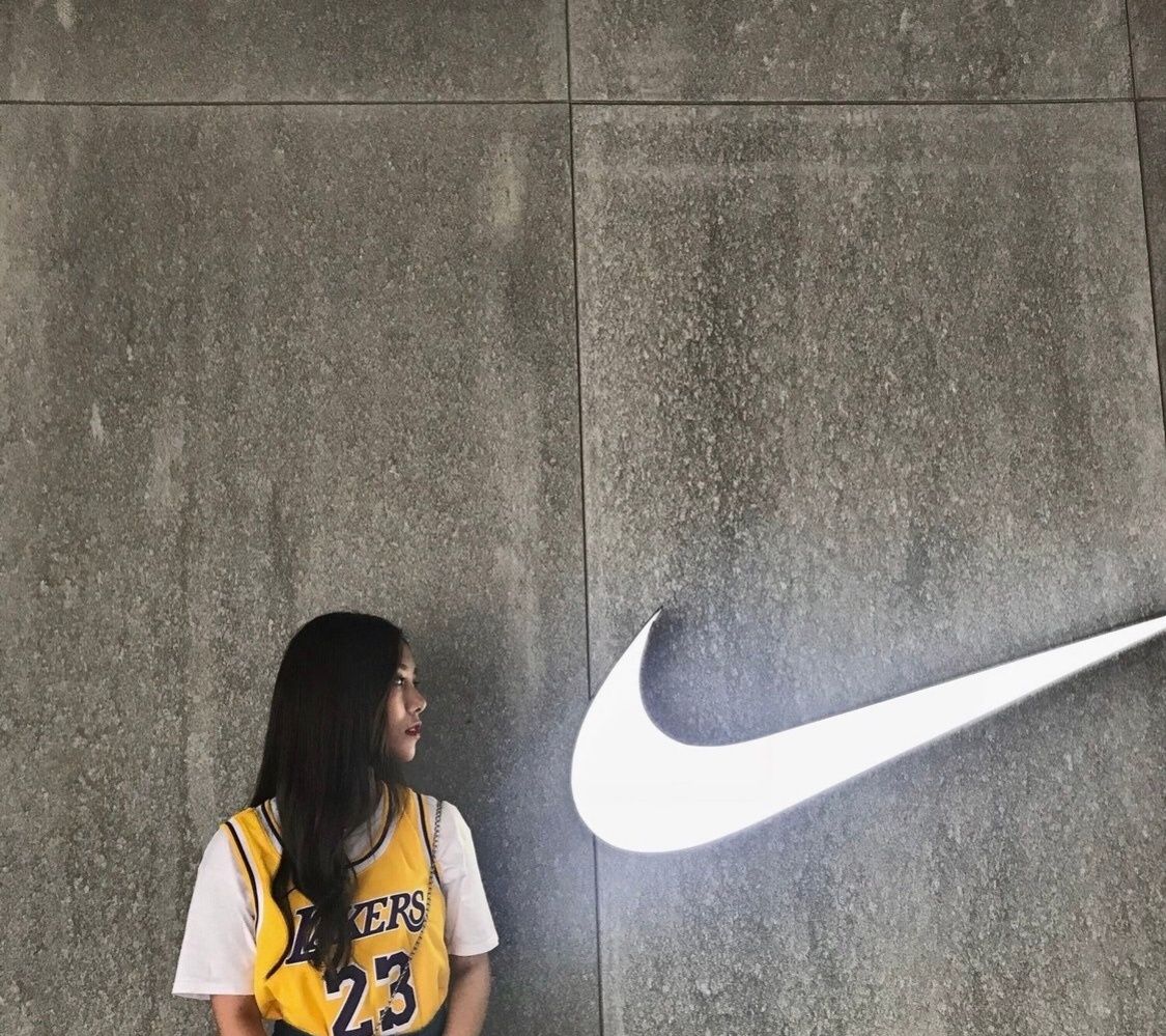 喜欢詹姆斯的女球迷,到处都是詹球迷