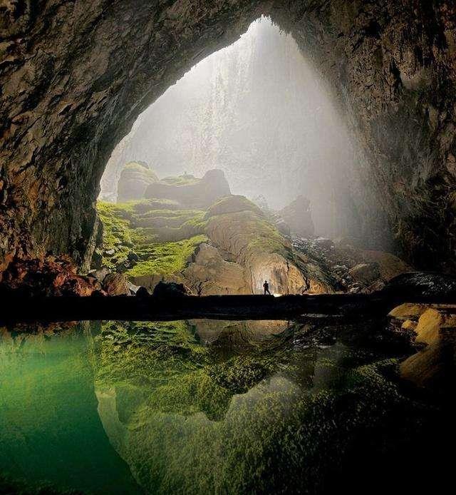 地球上最大的山洞,高度超过四十层楼,里面宛如一个小世界