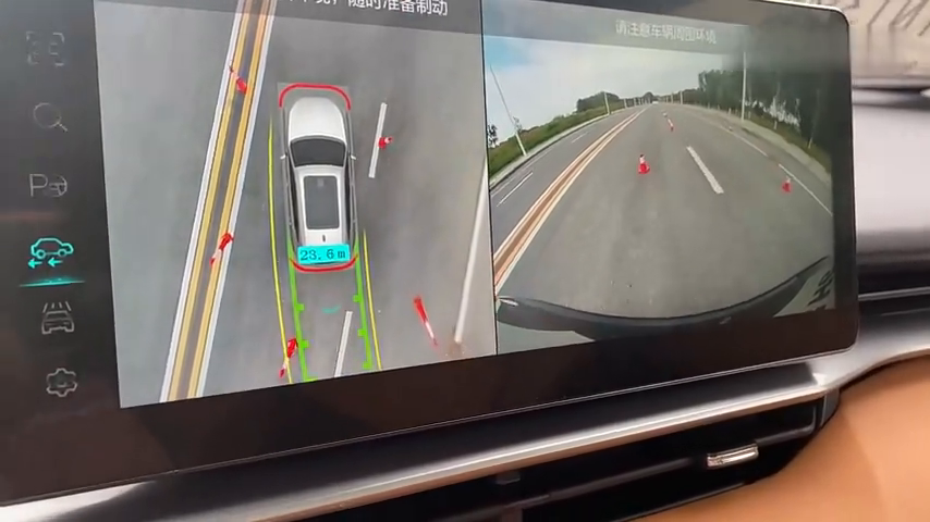 长城这个自主循迹倒车,就是"怎么来的怎么回去"有点好玩呢